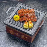 Y10.Live Eel Grill /  碳烤活鳗